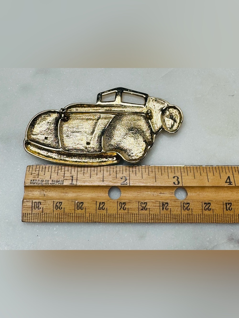 Gold Tone Vintage Car Brooch with Rhinestone Headlights - Picture 4 of 6